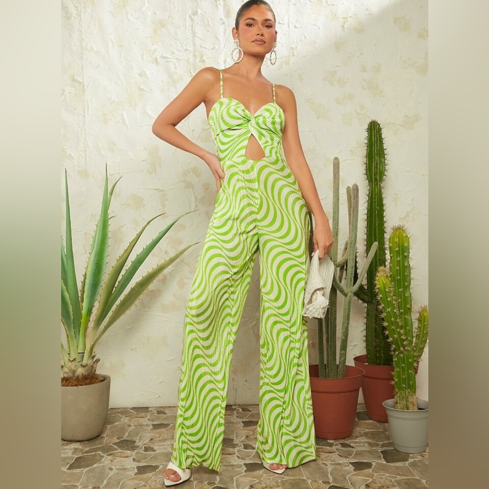 L'Amorae Wave Plisse Twist Cut Out Cami Wide Leg Jumpsuit - Picture 5 of 12